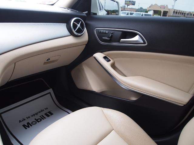 2015 Mercedes-Benz GLA-Class Vehicle Photo in MADISON, IN 47250-1611