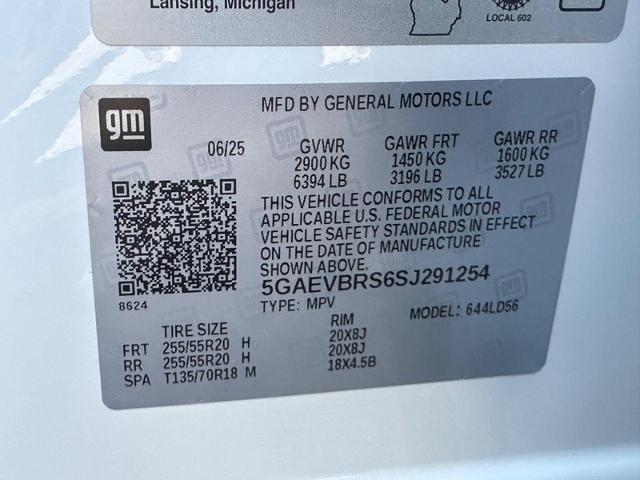 2025 Buick Enclave Vehicle Photo in COLUMBIA, MO 65203-3903
