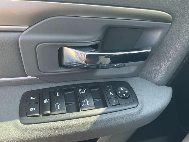 2017 Ram 1500 Vehicle Photo in Kaukauna, WI 54130