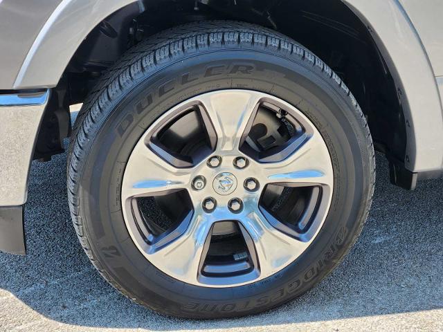 2021 Ram 1500 Vehicle Photo in DENTON, TX 76210-9321