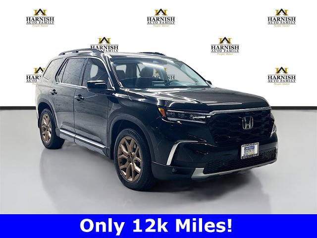 2024 Honda Pilot Vehicle Photo in EVERETT, WA 98203-5662