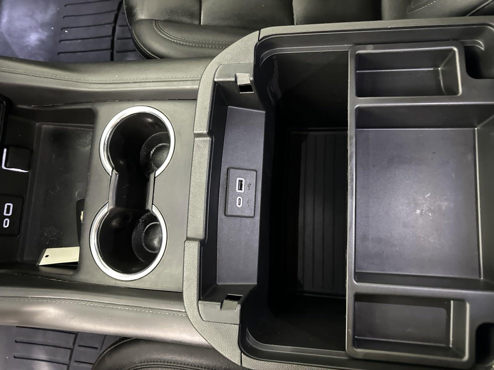 2022 Chevrolet Tahoe Vehicle Photo in GEORGETOWN, TX 78626-7508