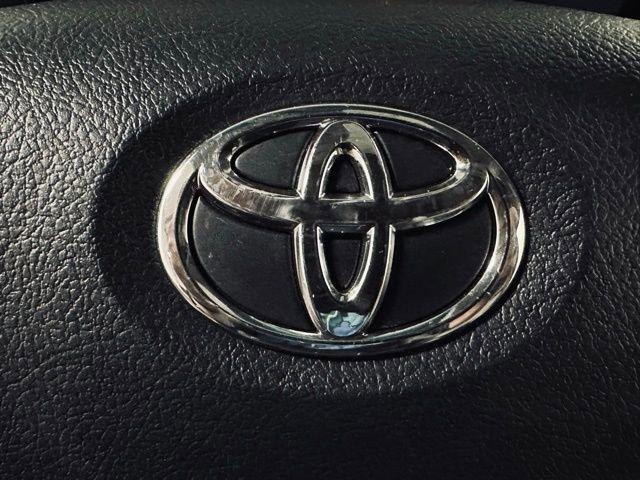 2014 Toyota Camry Vehicle Photo in MEDINA, OH 44256-9631