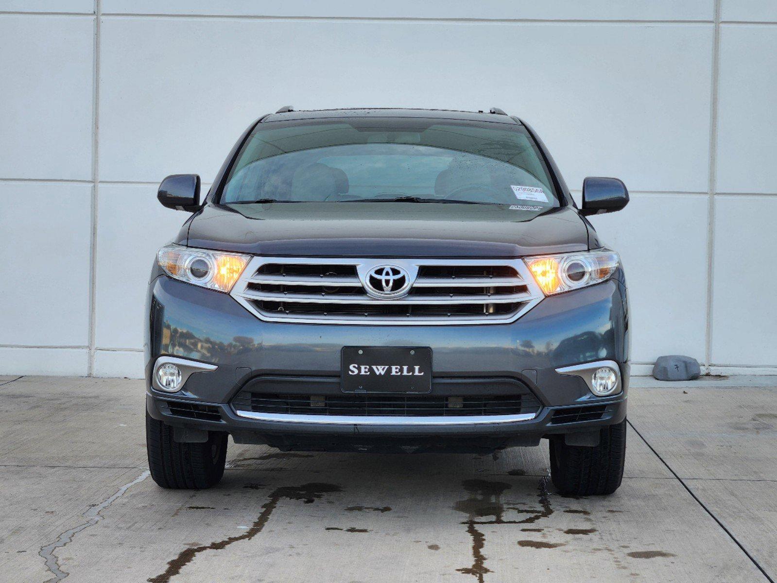 2013 Toyota Highlander Vehicle Photo in PLANO, TX 75024