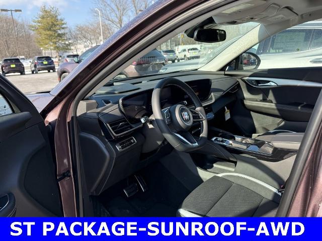 2025 Buick Envision Vehicle Photo in CHICOPEE, MA 01020-5001