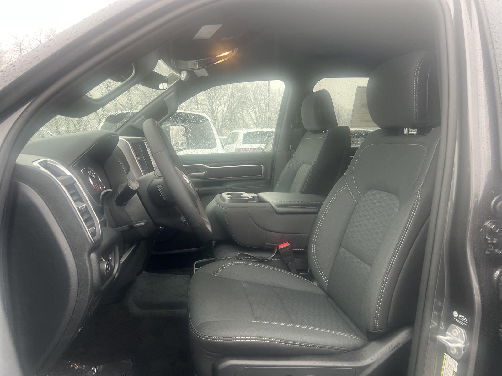 2025 Ram 1500 Vehicle Photo in Mechanicsburg, PA 17050-1707