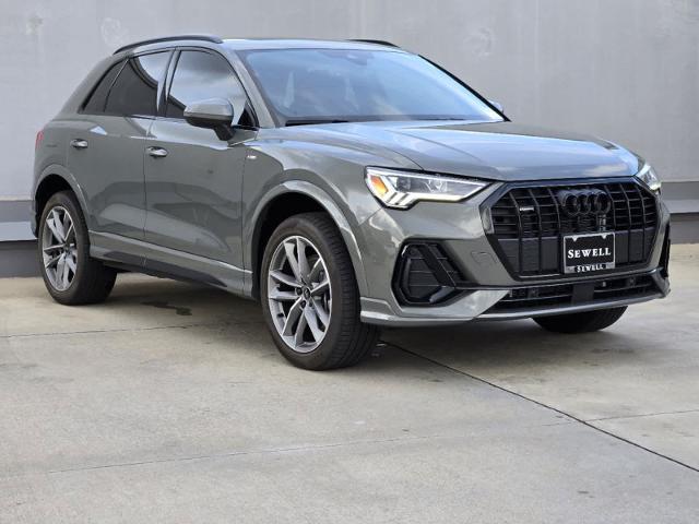 2025 Audi Q3 Vehicle Photo in SUGAR LAND, TX 77478