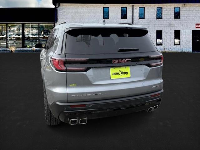 2025 GMC Acadia Vehicle Photo in CHICOPEE, MA 01020-5001