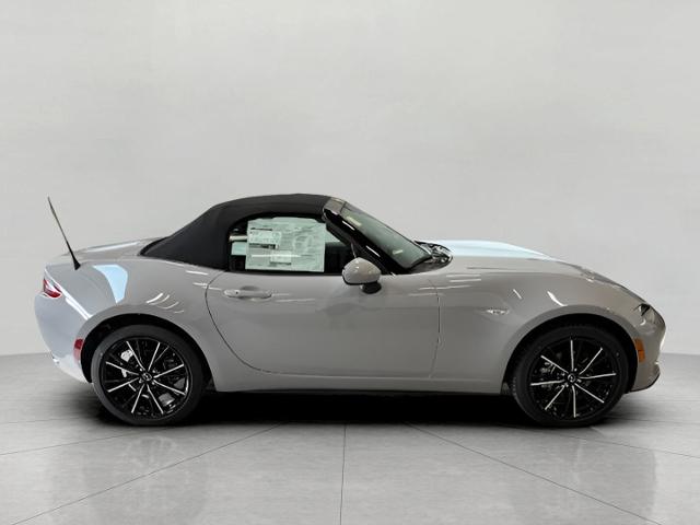 2025 Mazda MX-5 Miata Vehicle Photo in Green Bay, WI 54304