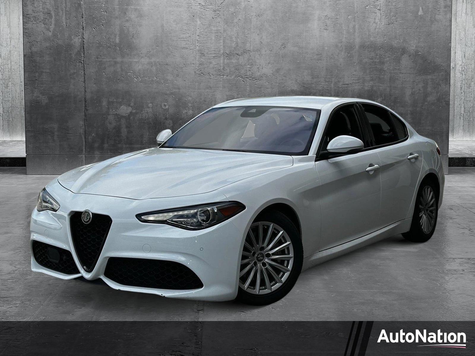 2023 Alfa Romeo Giulia Vehicle Photo in Hollywood, FL 33021