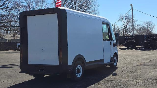 2025 Chevrolet BrightDrop 400 Vehicle Photo in INDEPENDENCE, MO 64055-1314