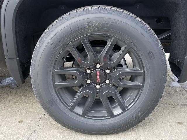 2025 GMC Sierra 1500 Vehicle Photo in ELYRIA, OH 44035-6349
