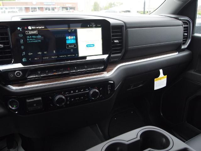 2025 Chevrolet Silverado 2500 HD Vehicle Photo in MADISON, IN 47250-1611