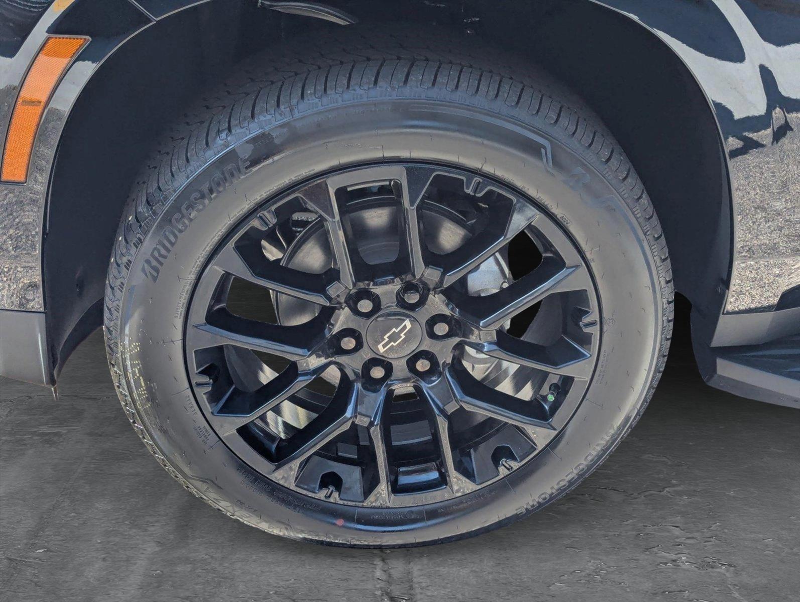2025 Chevrolet Tahoe Vehicle Photo in GREENACRES, FL 33463-3207