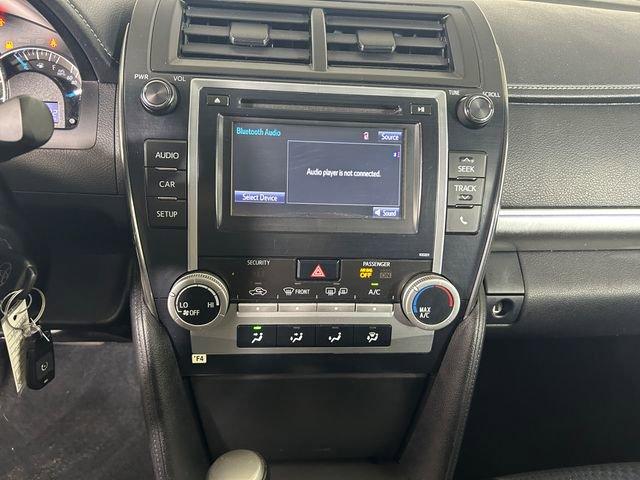 2014 Toyota Camry Vehicle Photo in MEDINA, OH 44256-9631