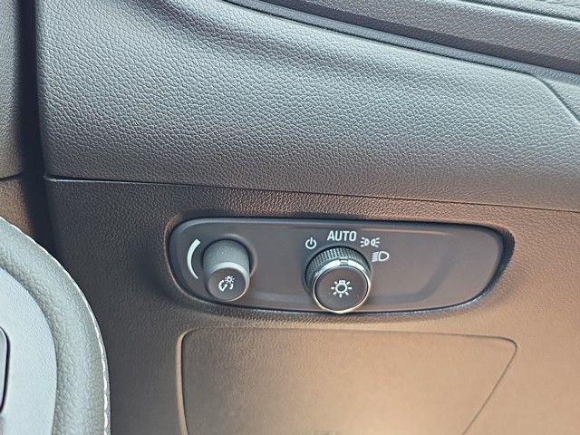 2025 Buick Encore GX Vehicle Photo in Pleasant Hills, PA 15236