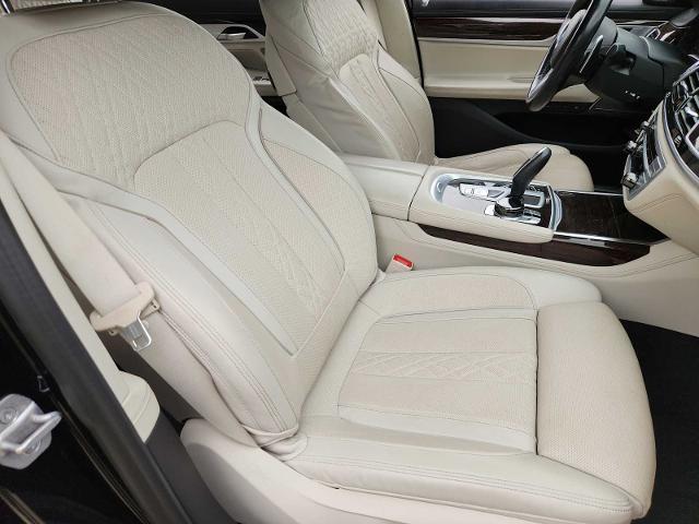 2022 BMW 750i xDrive Vehicle Photo in PLANO, TX 75024
