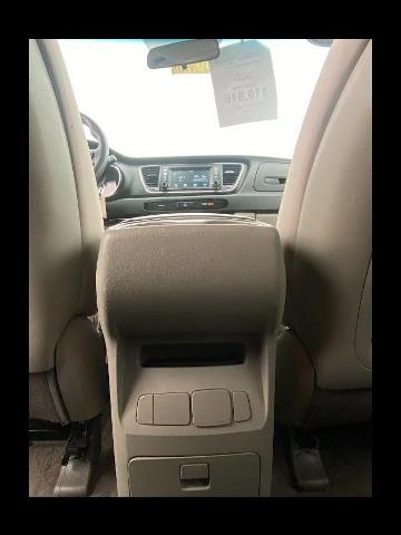 2021 Kia Sedona Vehicle Photo in Oshkosh, WI 54904