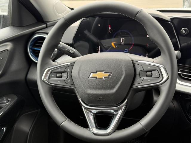 2025 Chevrolet Trax Vehicle Photo in COLUMBIA, MO 65203-3903