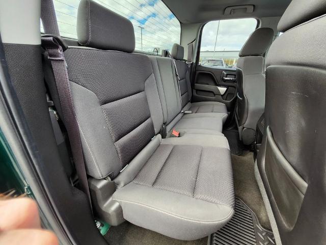 2015 Chevrolet Silverado 1500 Vehicle Photo in GREEN BAY, WI 54304-5303