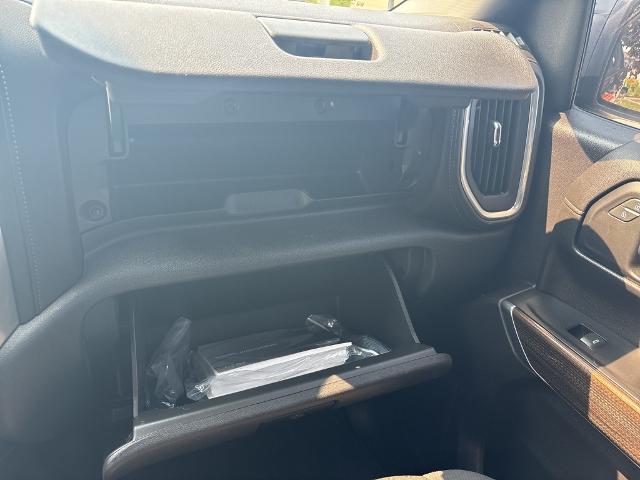 2020 Chevrolet Silverado 1500 Vehicle Photo in Peoria, IL 61615