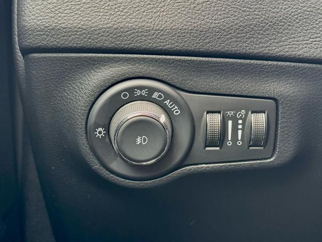 2021 Jeep Compass Vehicle Photo in DALLAS, TX 75209-3016