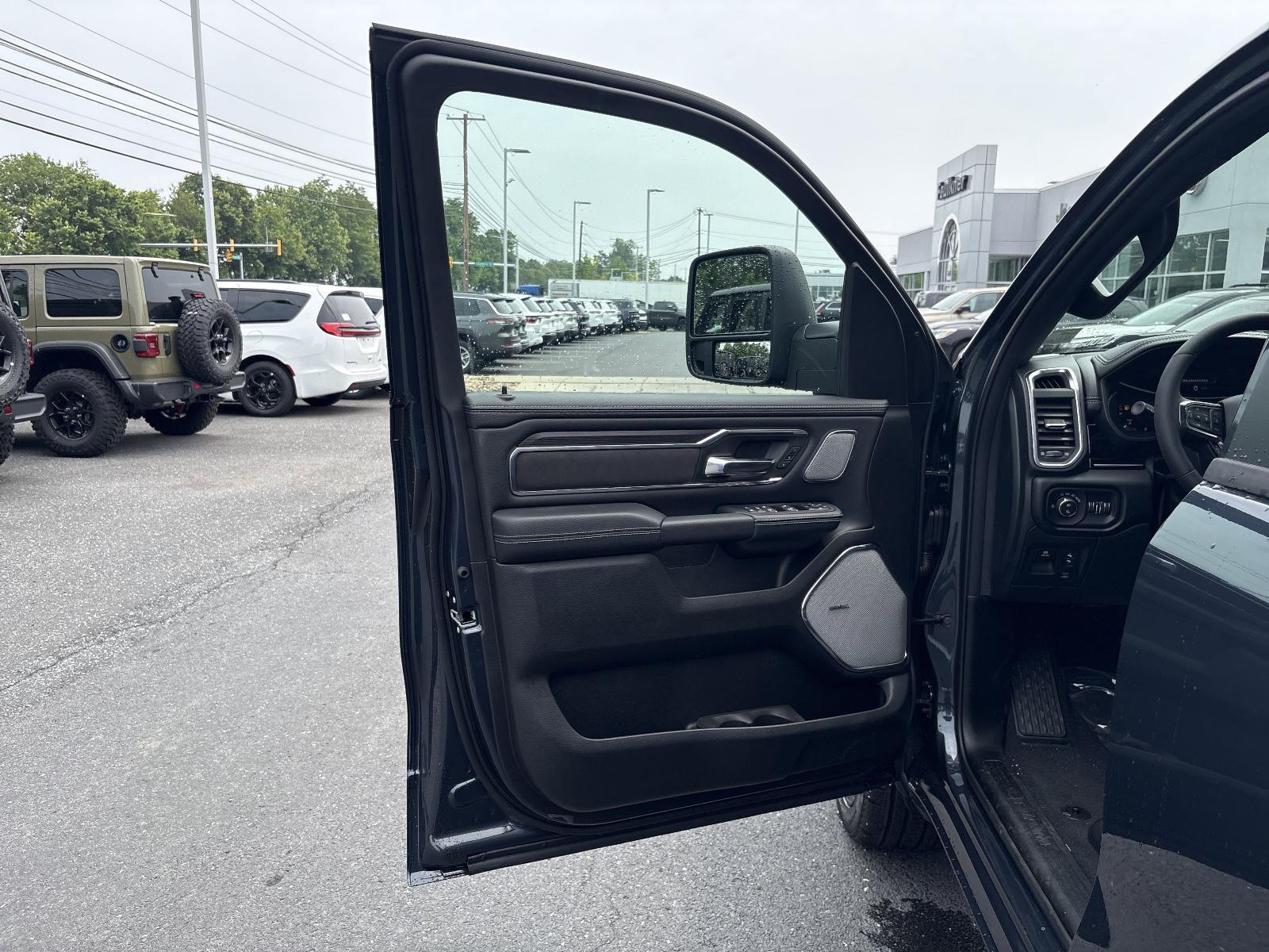 2025 Ram 1500 Vehicle Photo in Mechanicsburg, PA 17050-1707