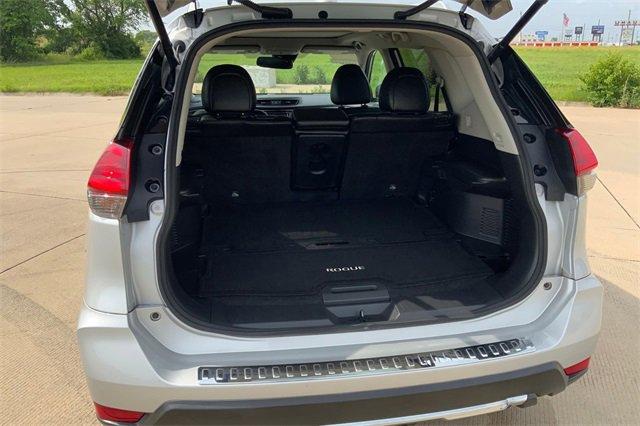 2017 Nissan Rogue Vehicle Photo in TOPEKA, KS 66609-0000