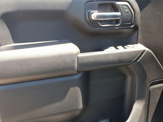 2023 Chevrolet Silverado 1500 Vehicle Photo in DANBURY, CT 06810-5034