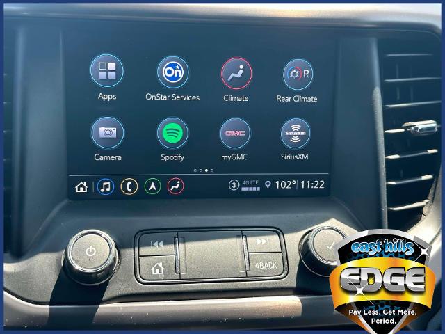2022 GMC Acadia Vehicle Photo in Roslyn, NY 11576