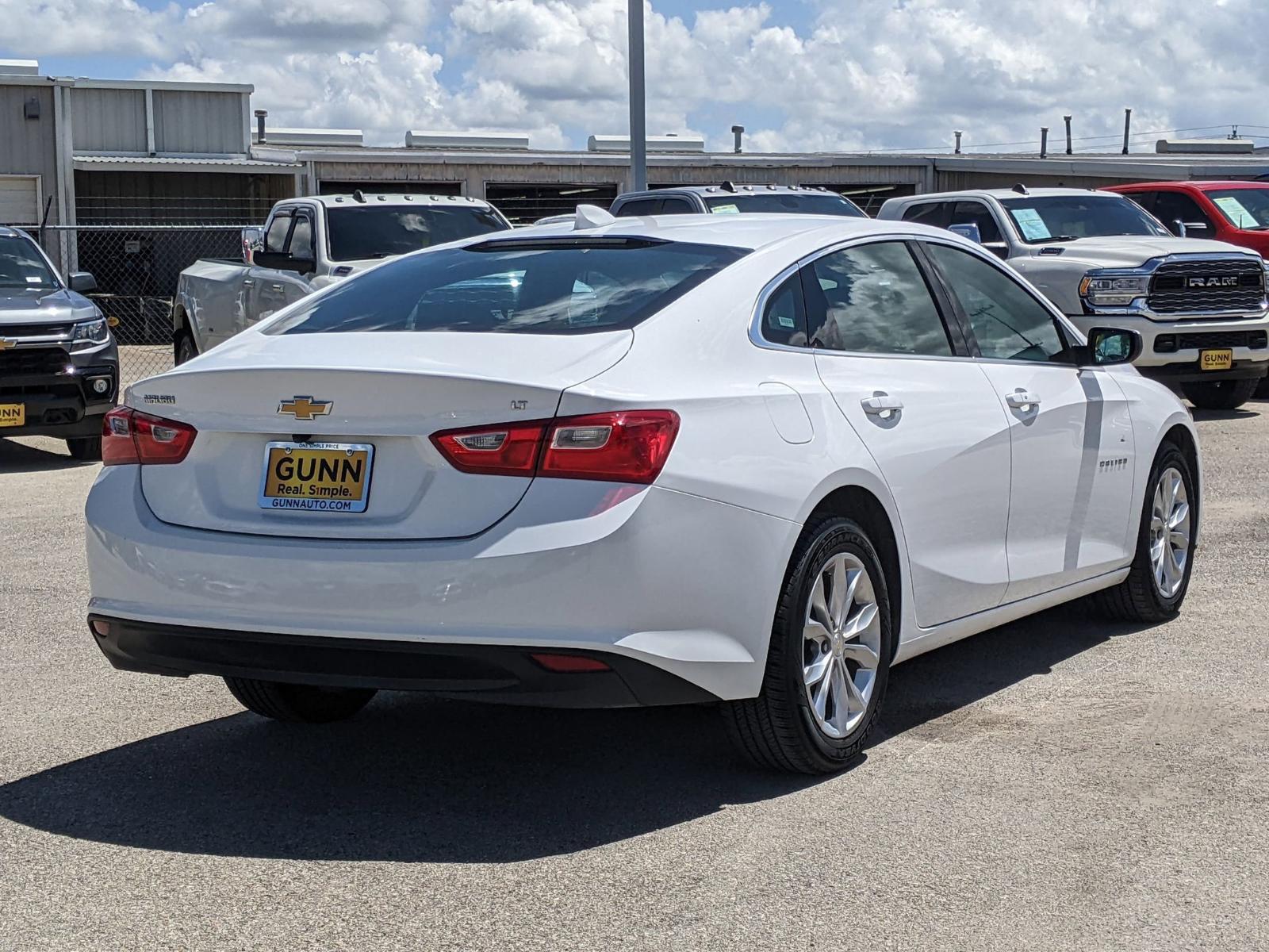 2023 Chevrolet Malibu Vehicle Photo in Seguin, TX 78155