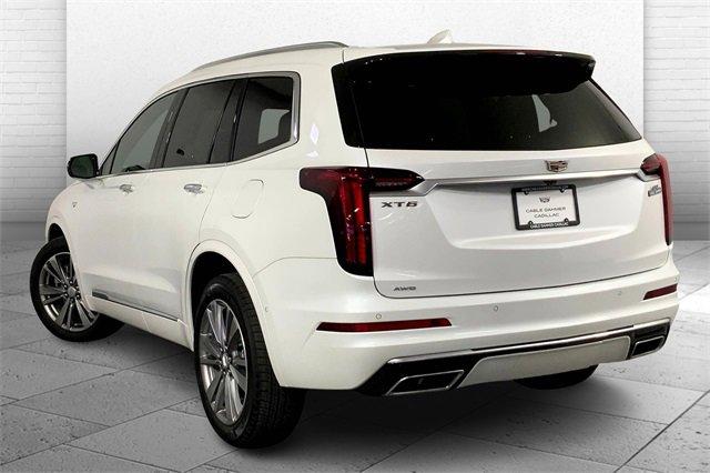 2024 Cadillac XT6 Vehicle Photo in KANSAS CITY, MO 64114-4545