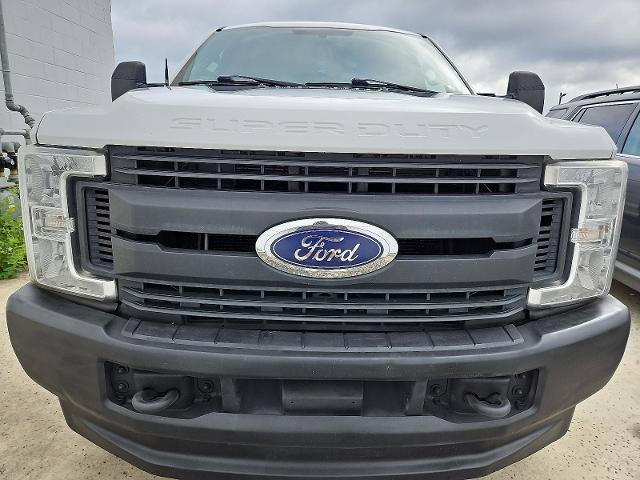 2017 Ford Super Duty F-250 SRW Vehicle Photo in TREVOSE, PA 19053-4984