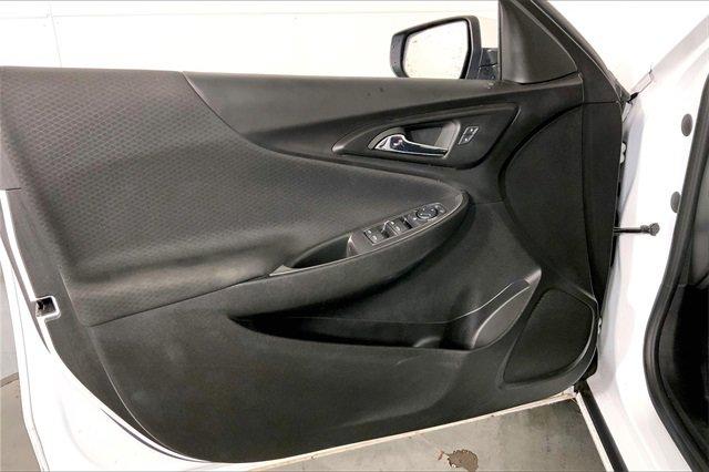 2023 Chevrolet Malibu Vehicle Photo in KANSAS CITY, MO 64114-4502