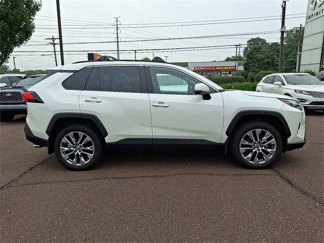 2022 Toyota RAV4 Vehicle Photo in Willow Grove, PA 19090