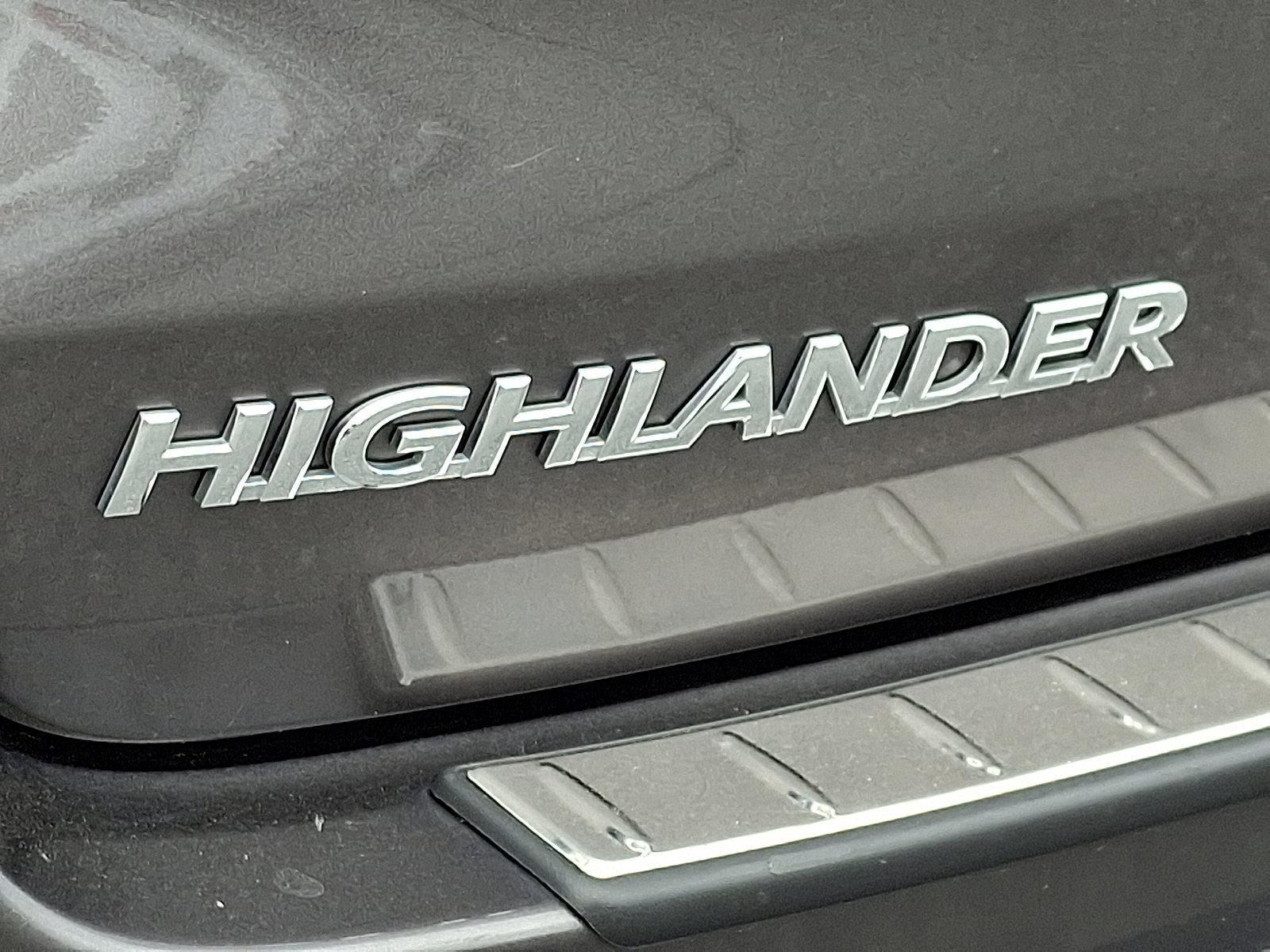 2016 Toyota Highlander Vehicle Photo in Lancaster, PA 17601