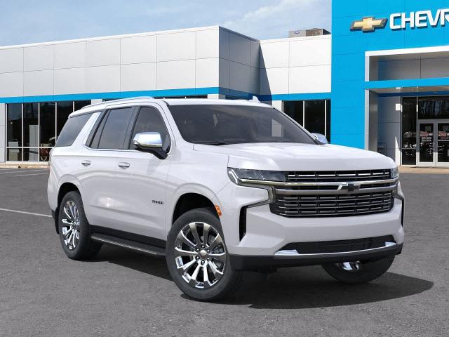 2024 Chevrolet Tahoe Vehicle Photo in MOON TOWNSHIP, PA 15108-2571