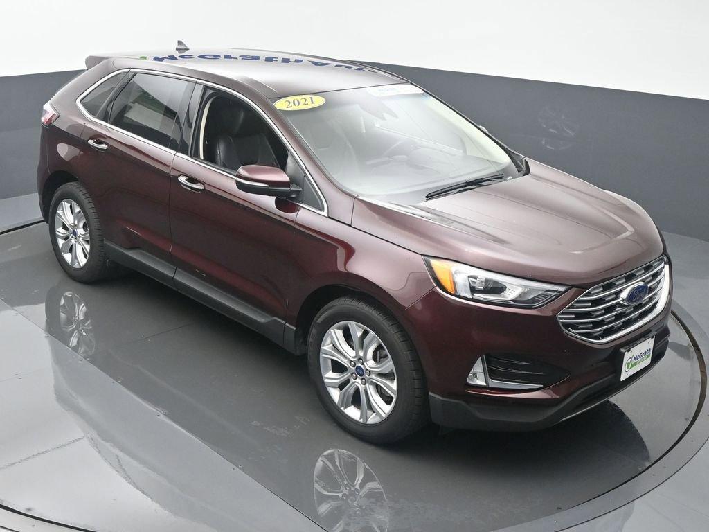 2021 Ford Edge Vehicle Photo in Marion, IA 52302