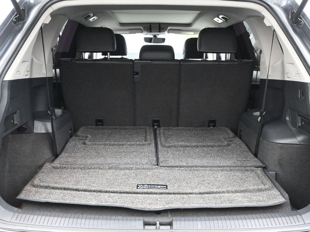 2021 Volkswagen Tiguan Vehicle Photo in Marion, IA 52302