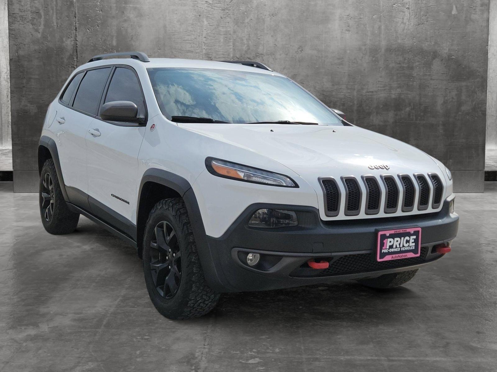 2015 Jeep Cherokee Vehicle Photo in NORTH RICHLAND HILLS, TX 76180-7199