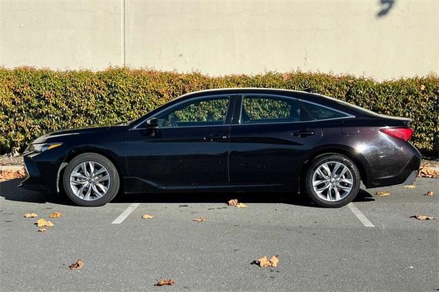 2022 Toyota Avalon XLE photo 7