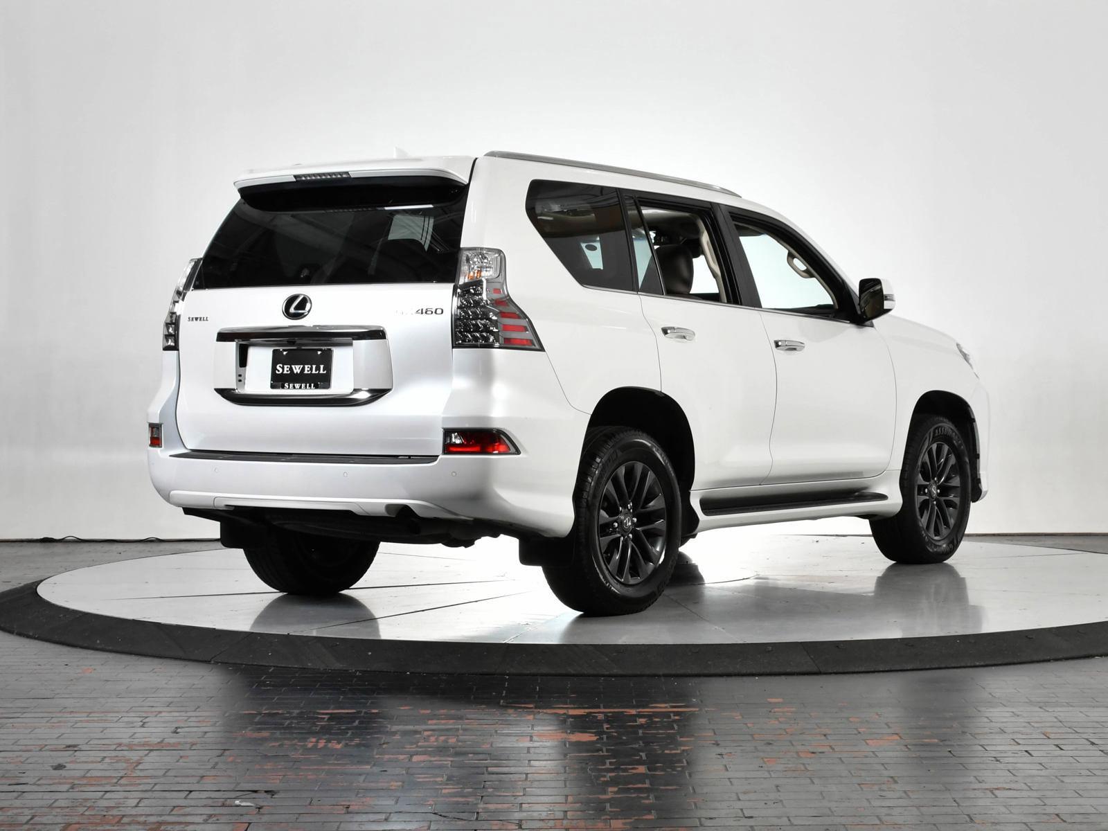 2023 Lexus GX 460 Vehicle Photo in DALLAS, TX 75235