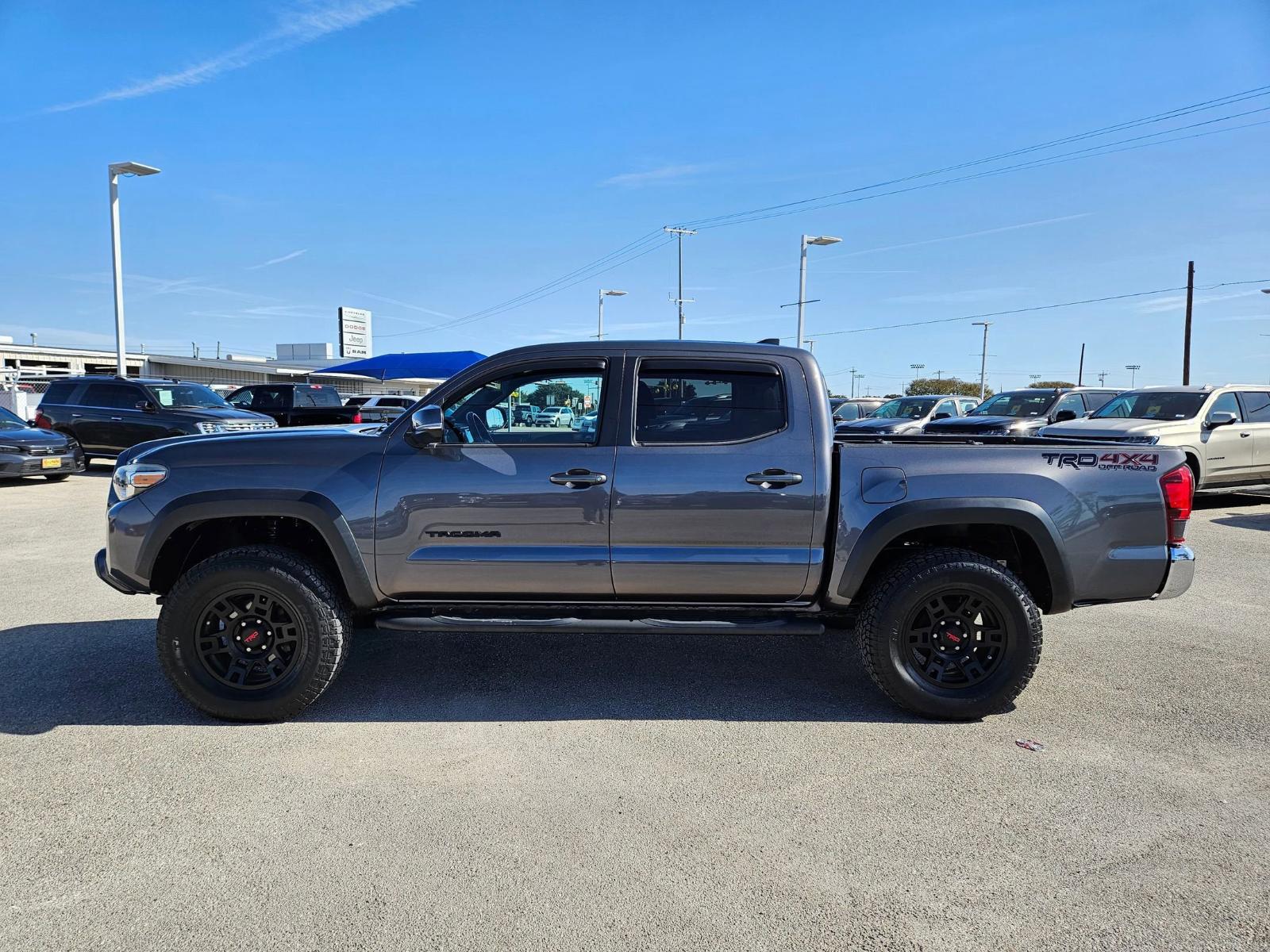 2018 Toyota Tacoma Vehicle Photo in Seguin, TX 78155