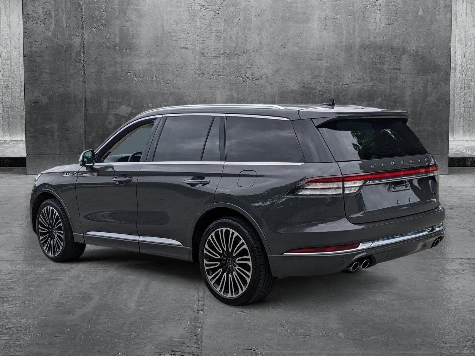 2022 Lincoln Aviator Vehicle Photo in PEMBROKE PINES, FL 33024-6534