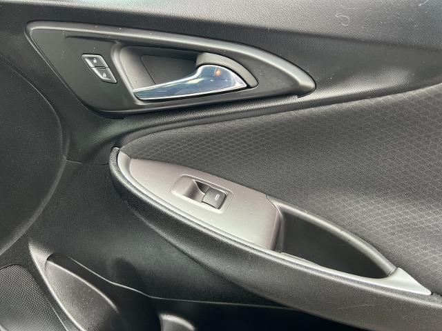 2022 Chevrolet Malibu Vehicle Photo in PITTSBURG, CA 94565-7121