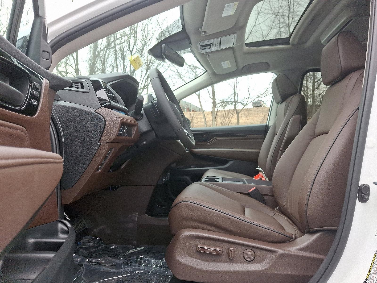 2025 Honda Odyssey Vehicle Photo in Harrisburg, PA 17111