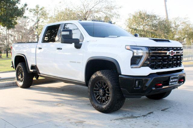 2024 Chevrolet Silverado 2500 HD Vehicle Photo in HOUSTON, TX 77090