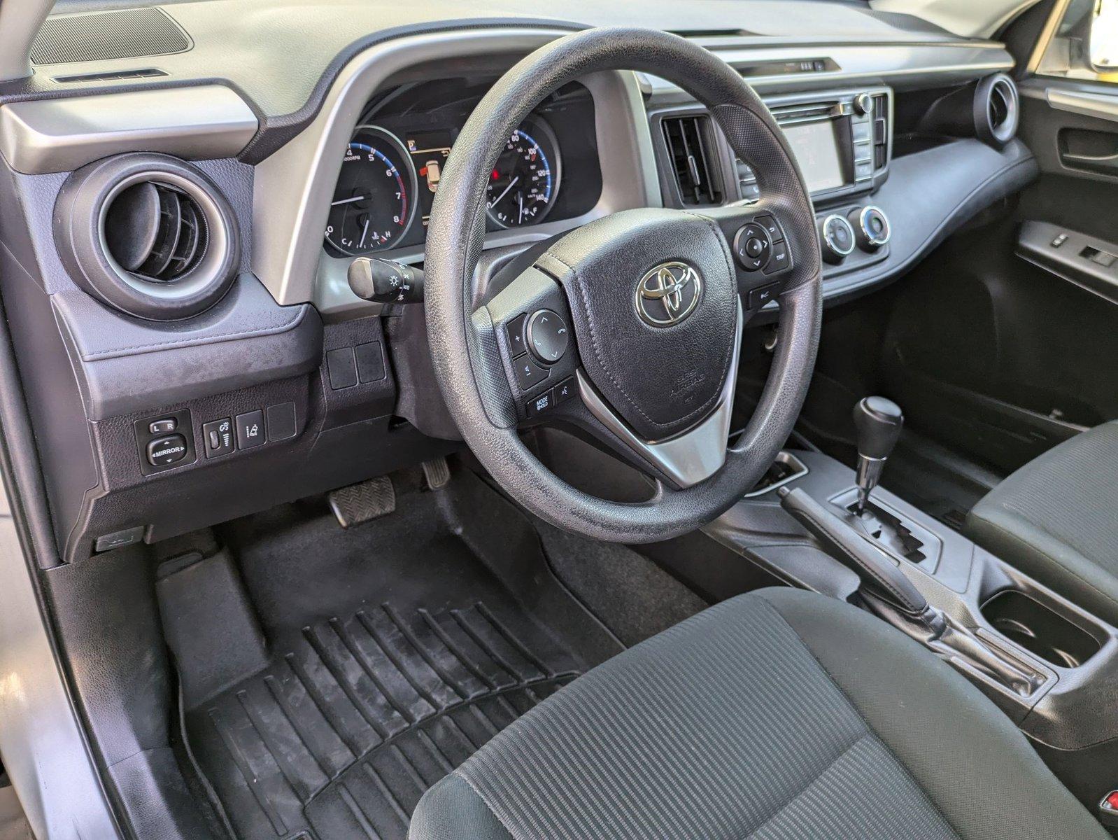 2018 Toyota RAV4 Vehicle Photo in Corpus Christi, TX 78415