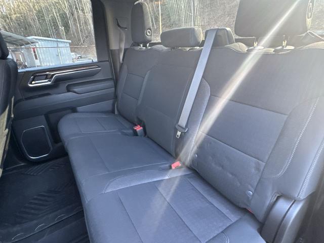 2024 Chevrolet Silverado 2500 HD Vehicle Photo in MARION, NC 28752-6372