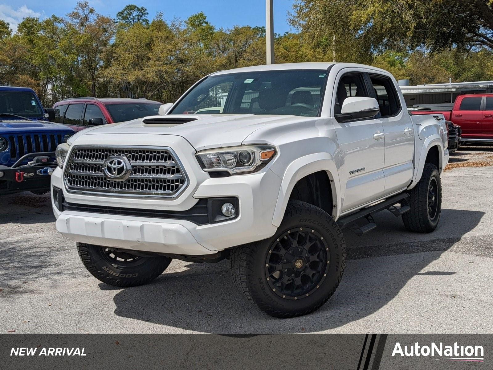 2017 Toyota Tacoma Vehicle Photo in Jacksonville, FL 32256